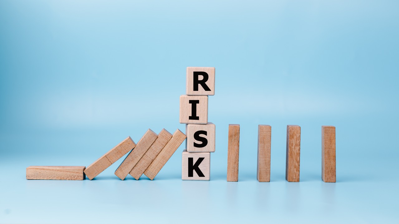 QUẢN LÝ RỦI RO HOẠT ĐỘNG TOÀN HÀNG